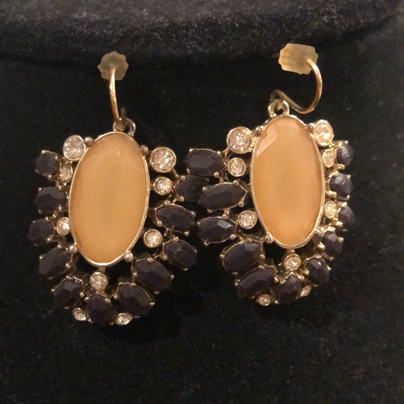 Ann Taylor Jewelry - Ann Taylor Statement Earrings